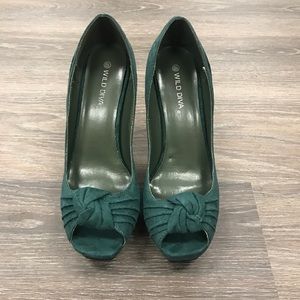 Wild Diva Peep-Toe Pumps; Size 8.5; NWT